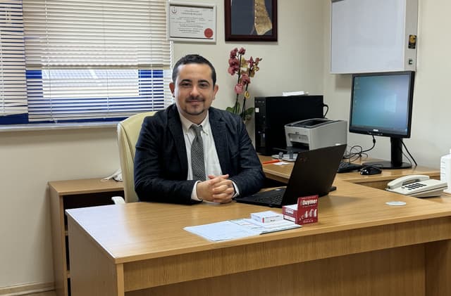 Op. Dr. Özden Savaş