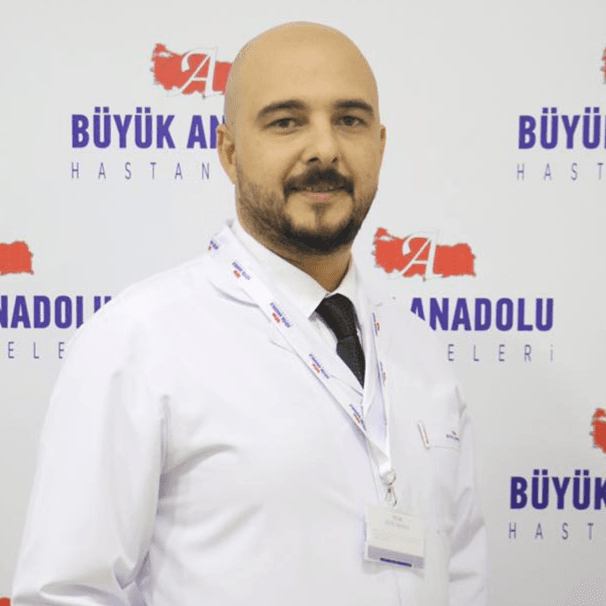 Op. Dr. Volkan Kınaş