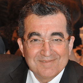 Uzm. Dr. Sırrı Akalın