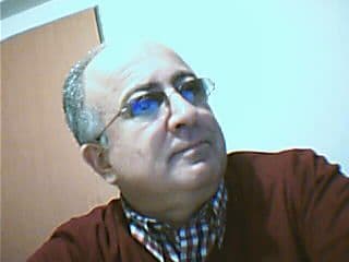 Op. Dr. İrfan Karslıoğlu