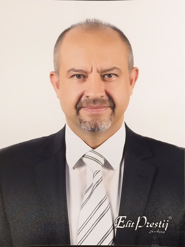 Op. Dr. Semih Şahin