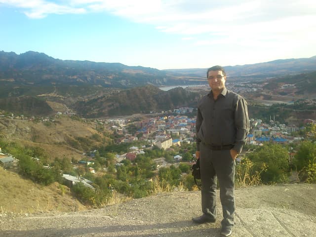 Op. Dr. Cengiz Gölçek