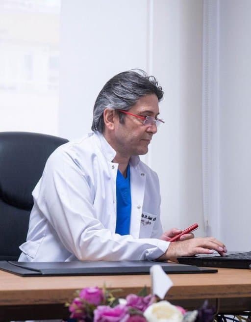 Op. Dr. Ahmet Suat Altmışyedioğlu