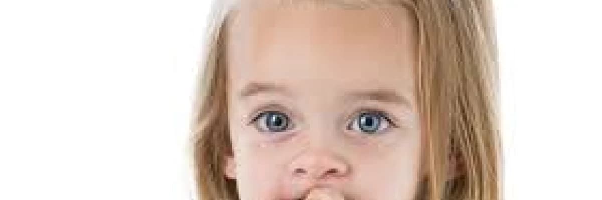 Çocuklarda parmak emme ve tırnak yeme davranışı