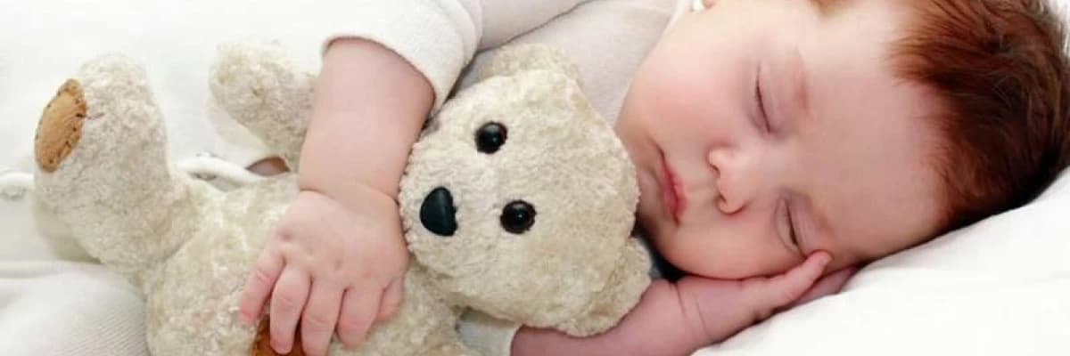 UYKU EĞİTİMİ / AĞLATMADAN UYKU DÜZENİ SAĞLAMAK