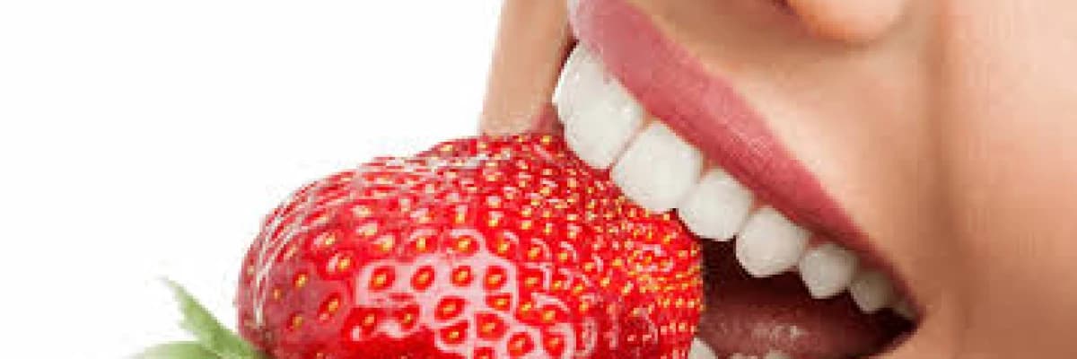 DİŞ BEYAZLATMA DİŞLERE ZARAR VERİR Mİ?