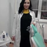 Dt. Tuba Uluneke Uygun Profil Fotoğrafı