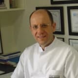 Op. Dr. Lütfü Apaydın Profil Fotoğrafı