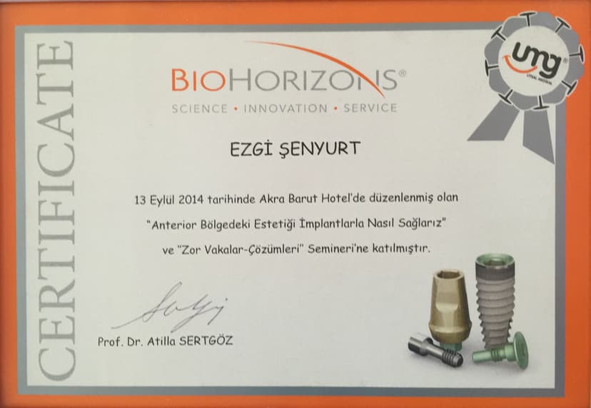 Antreör bölgedeki Estetiği İmplantlarla Nasıl Sağlarız