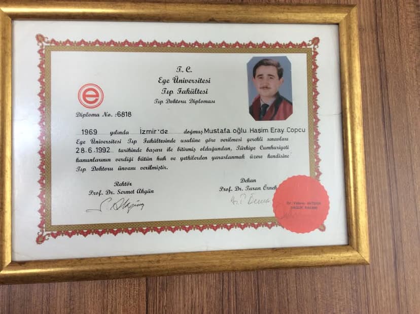 Tıp Doktoru Diploması