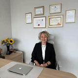 Yeşim Sücüllü karadağ