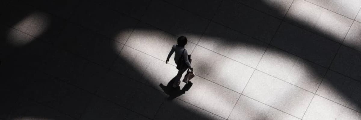 Psikanalitik Kurama Göre Tekrarlama Zorlantısı: Neden Hep Aynı Şeyleri Yaşarız?