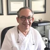 Dt. Emin Tayfun Kaya Profil Fotoğrafı