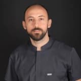 Dt. Emre Güldüren Profil Fotoğrafı