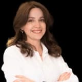 Uzm. Dt. Duygu Dertli Profil Fotoğrafı