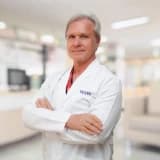 Op. Dr. Kamil Savaş